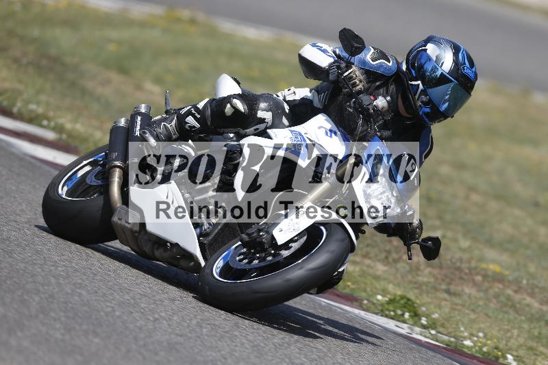 /33 04.08.2026  FREERIDE TRAINING ADR/Gruppe M/9